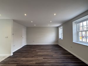 Living area- click for photo gallery